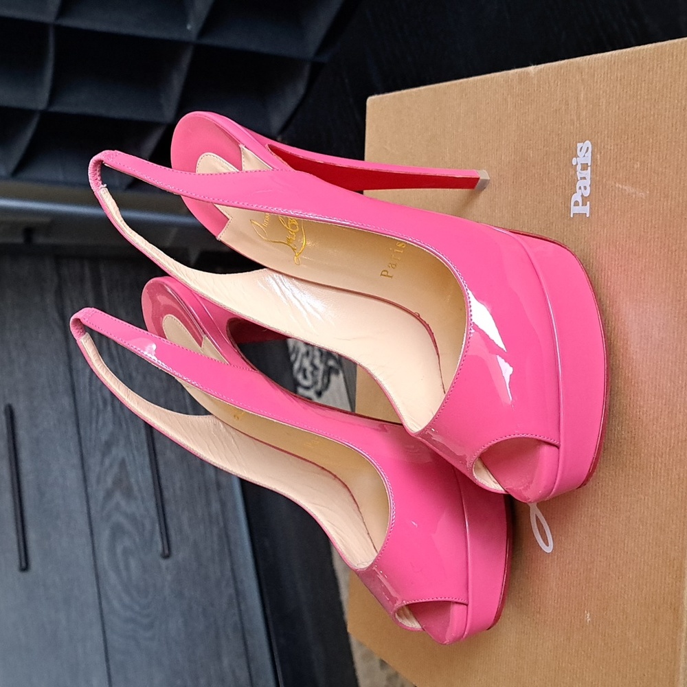 LOUIS VUITTON "Barbie Pink" Open Toe Platforms French Size 38.5
